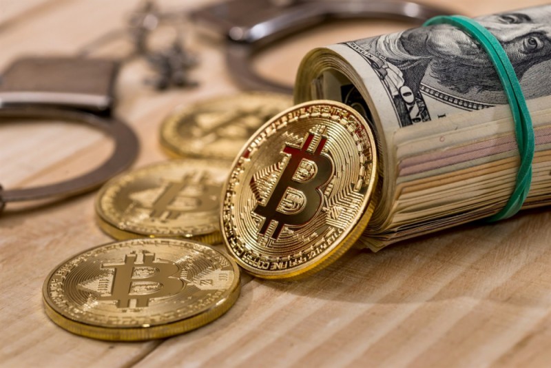 bitcoin bay cao nho paypal chap nhan tien ao