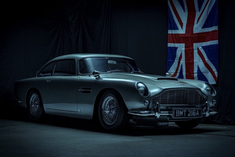 xe Aston Martin cua James Bond anh 4