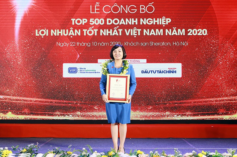 chubb life viet nam duoc vinh danh trong top 500 doanh nghiep loi nhuan tot nhat viet nam