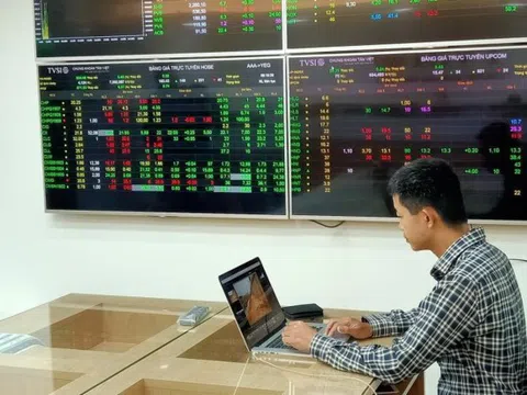 Chứng khoán tăng mạnh, VN-Index có giữ được mốc 960 điểm?
