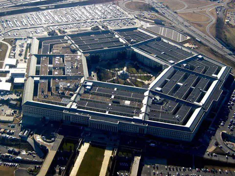 Ba lãnh đạo quốc phòng từ chức sau vụ ông Trump sa thải bộ trưởng