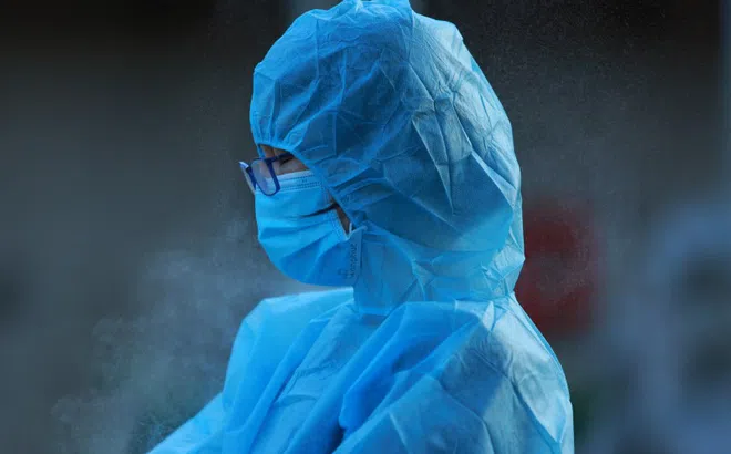 Lợi nhuận tăng hơn 80 lần nhờ sản xuất khẩu trang và đồ bảo hộ